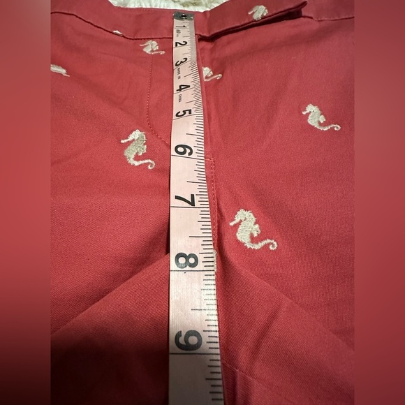 Talbots Women’s Size 8 Stylish Red With Seahorses Shorts EUC - Picture 3 of 7